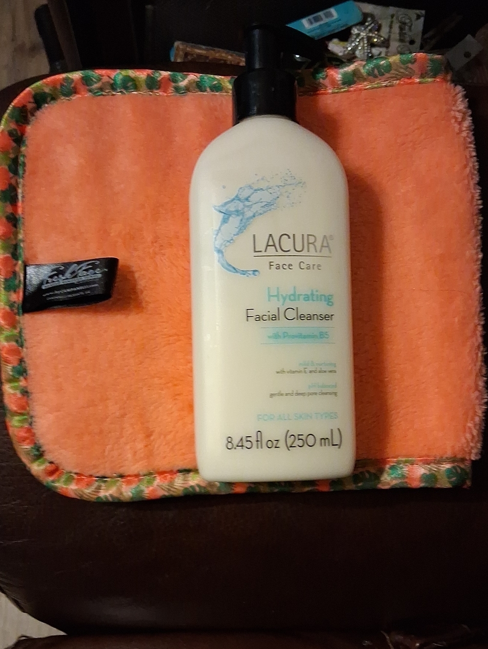 Lacura Hydrating Facial Cleanser - Cream